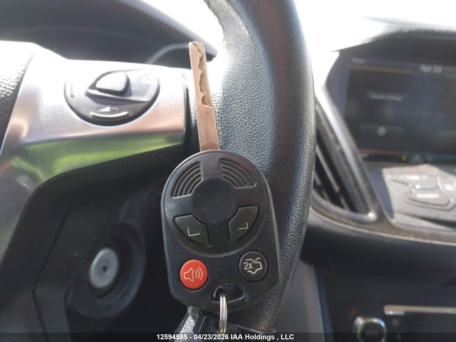 Продаж на аукціоні авто 2015 Ford Escape Se, vin: 1FMCU9G99FUC45810, номер лоту: 12594585