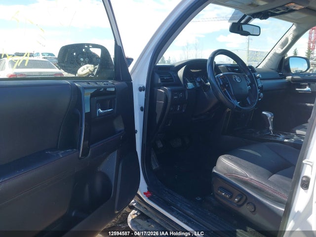 2019 Toyota 4runner Sr5 მანქანა იყიდება აუქციონზე, vin: JTEBU5JR1K5634698, აუქციონის ნომერი: 12594587