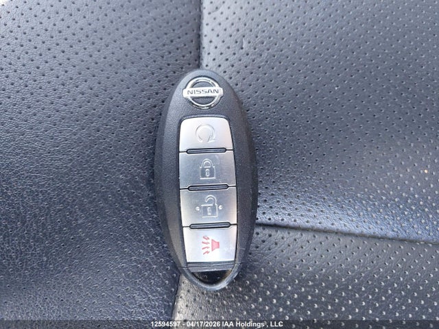 JN1BJ1CR0JW205907 Nissan Qashqai S/sl/sv