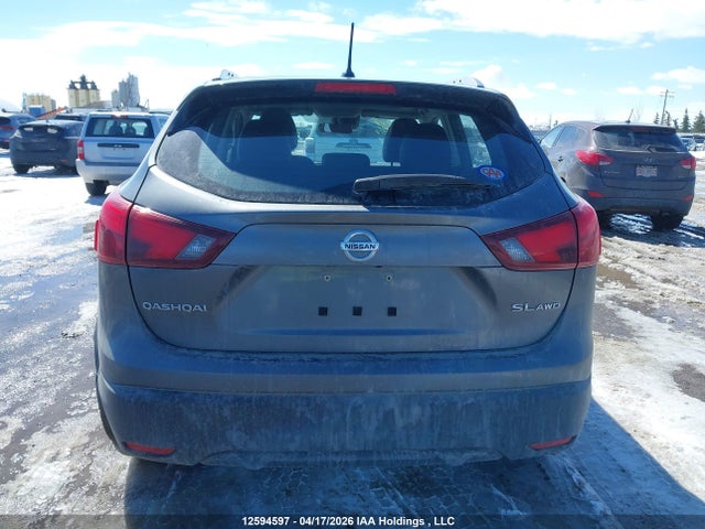 JN1BJ1CR0JW205907 Nissan Qashqai S/sl/sv