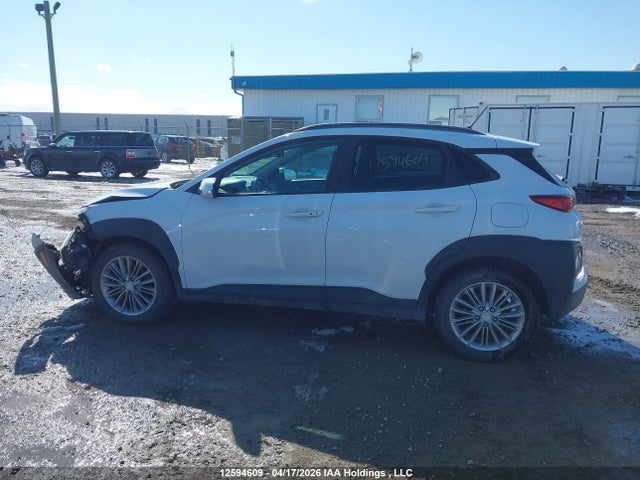 KM8K6CAAXJU143477 Hyundai Kona Sel/tech