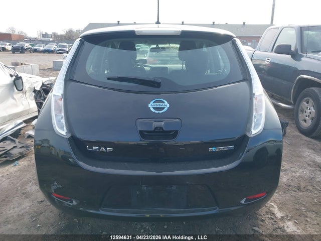 2017 Nissan Leaf S/sl/sv მანქანა იყიდება აუქციონზე, vin: 1N4BZ0CP7HC303414, აუქციონის ნომერი: 12594631