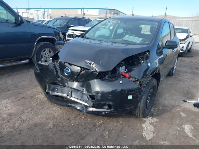 2017 Nissan Leaf S/sl/sv მანქანა იყიდება აუქციონზე, vin: 1N4BZ0CP7HC303414, აუქციონის ნომერი: 12594631
