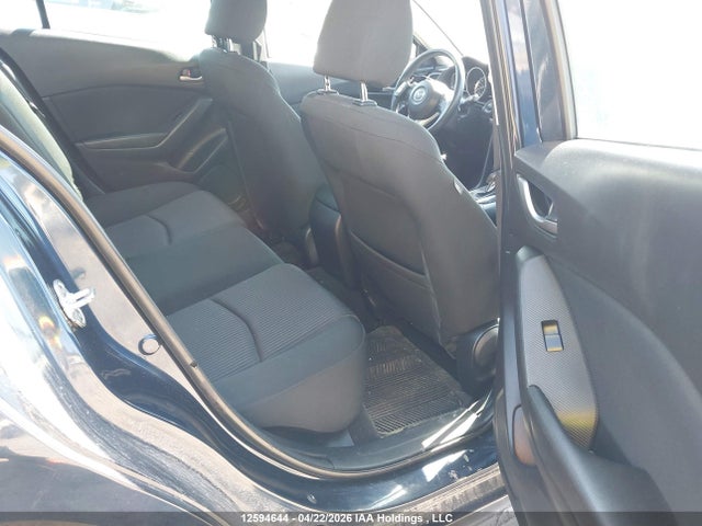 2015 Mazda Mazda3 Gs მანქანა იყიდება აუქციონზე, vin: 3MZBM1V75FM129802, აუქციონის ნომერი: 12594644