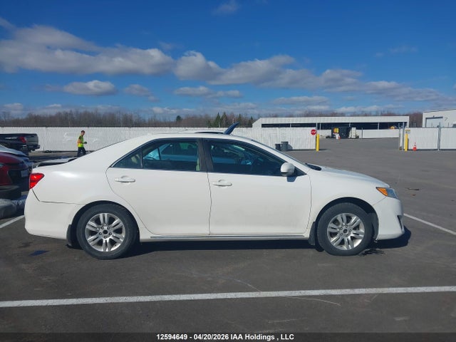 2013 Toyota Camry Le მანქანა იყიდება აუქციონზე, vin: 4T1BF1FK8DU250022, აუქციონის ნომერი: 12594649