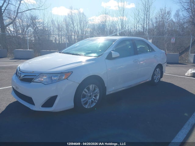 2013 Toyota Camry Le მანქანა იყიდება აუქციონზე, vin: 4T1BF1FK8DU250022, აუქციონის ნომერი: 12594649