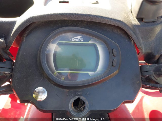 12594654 :رقم المزاد ، 4UF14ATV7ET205464 vin ، 2014 Arctic Cat Snowmobile مزاد بيع