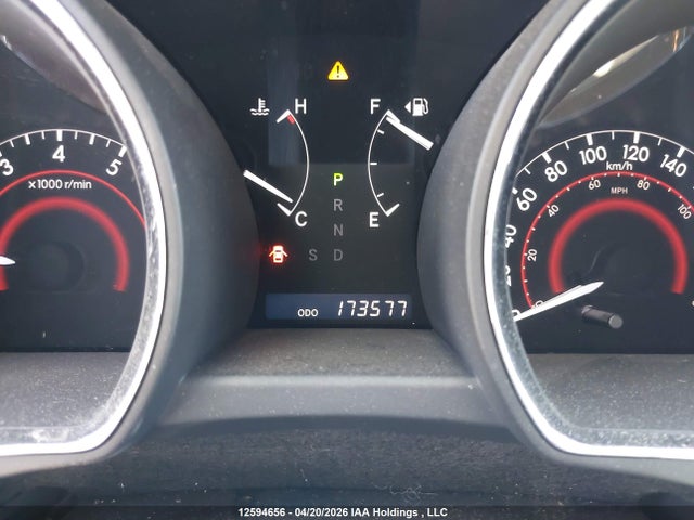12594656 :رقم المزاد ، 5TDBK3EHXBS083780 vin ، 2011 Toyota Highlander Se مزاد بيع