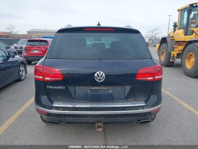 12594660 :رقم المزاد ، WVGRF7BP1HD002297 vin ، 2017 Volkswagen Touareg 3.6l Wolfsburg Edition مزاد بيع