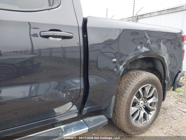 Продажа на аукционе авто 2024 Chevrolet Silverado K1500 Rst, vin: 2GCUDEED0R1256400, номер лота: 12594677