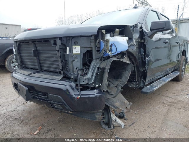 Продажа на аукционе авто 2024 Chevrolet Silverado K1500 Rst, vin: 2GCUDEED0R1256400, номер лота: 12594677