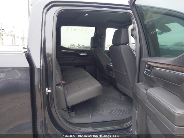 Продажа на аукционе авто 2024 Chevrolet Silverado K1500 Rst, vin: 2GCUDEED0R1256400, номер лота: 12594677