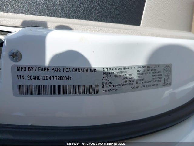 2024 Chrysler Grand Caravan Sxt მანქანა იყიდება აუქციონზე, vin: 2C4RC1ZG4RR200841, აუქციონის ნომერი: 12594681