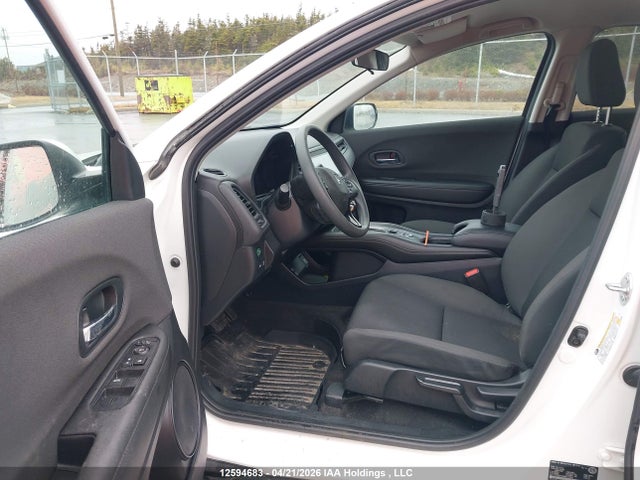 3CZRU5H38MM101002 Honda HR-V LX