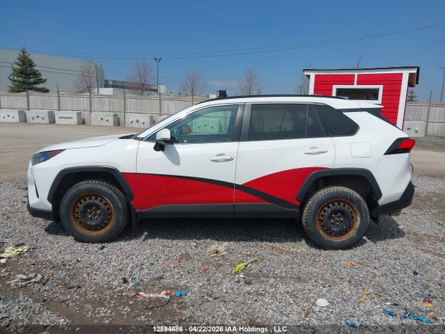 12594686 :رقم المزاد ، 2T3B1RFV3LW103278 vin ، 2020 Toyota Rav4 Le مزاد بيع