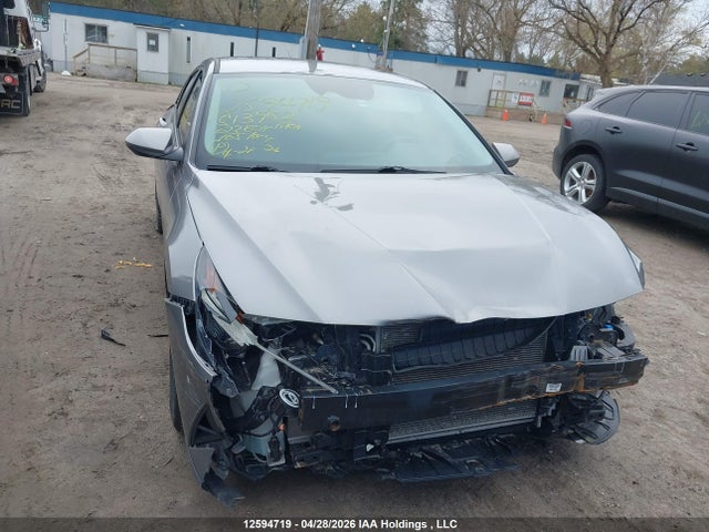 Продажа на аукционе авто 2023 Hyundai Elantra Preferred Ivt, vin: KMHLM4AG6PU513952, номер лота: 12594719