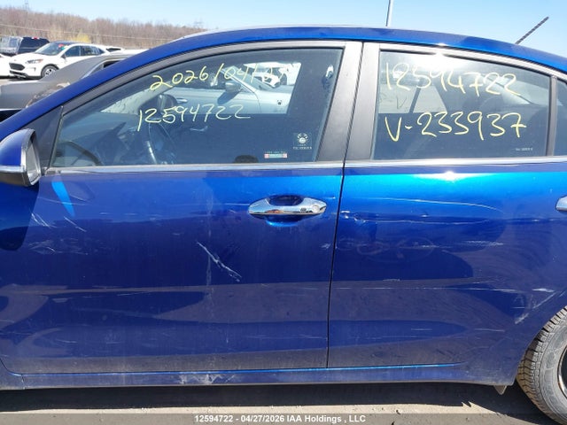 3KPA34AB9KE233937 KIA Rio