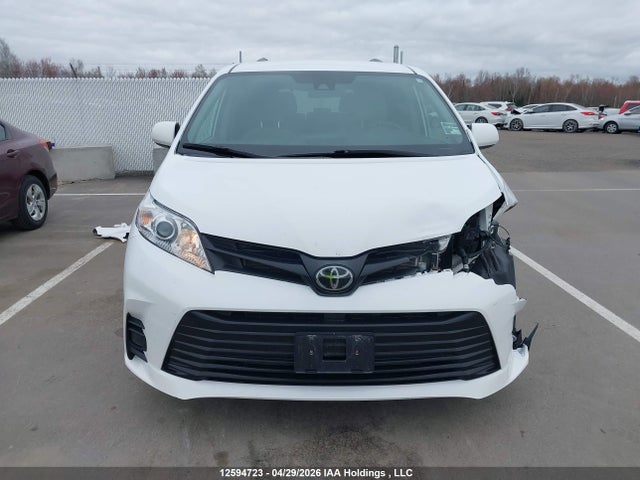 2020 Toyota Sienna მანქანა იყიდება აუქციონზე, vin: 5TDZZ3DC3LS034082, აუქციონის ნომერი: 12594723
