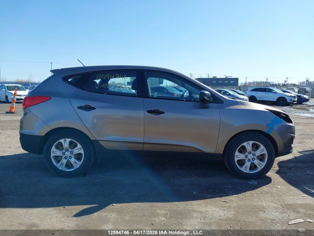 2010 Hyundai Tucson მანქანა იყიდება აუქციონზე, vin: KM8JTCAC7AU024033, აუქციონის ნომერი: 12594746