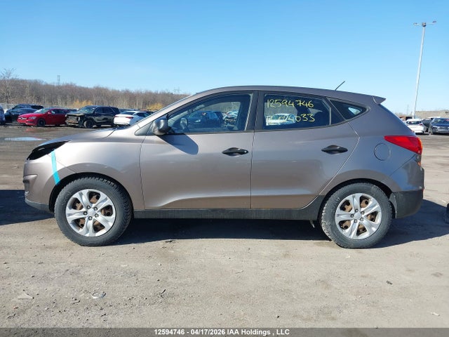 2010 Hyundai Tucson მანქანა იყიდება აუქციონზე, vin: KM8JTCAC7AU024033, აუქციონის ნომერი: 12594746