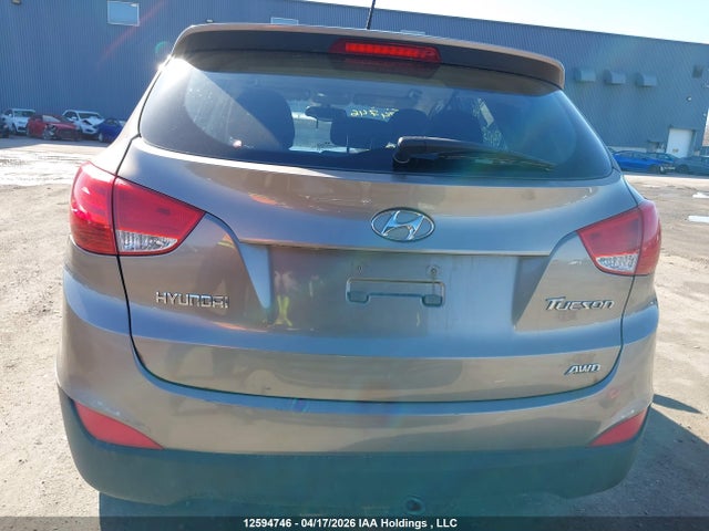 2010 Hyundai Tucson მანქანა იყიდება აუქციონზე, vin: KM8JTCAC7AU024033, აუქციონის ნომერი: 12594746