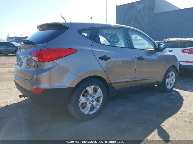 2010 Hyundai Tucson მანქანა იყიდება აუქციონზე, vin: KM8JTCAC7AU024033, აუქციონის ნომერი: 12594746