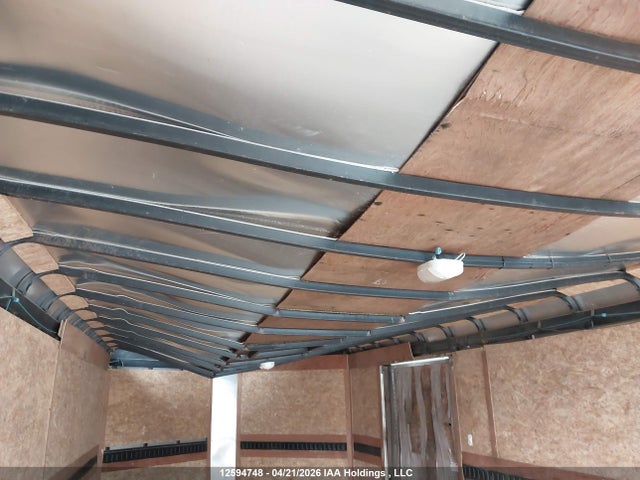 Продаж на аукціоні авто 2016 Utility Trailer Mfg Trailer, vin: 56UBE1627GB001171, номер лоту: 12594748