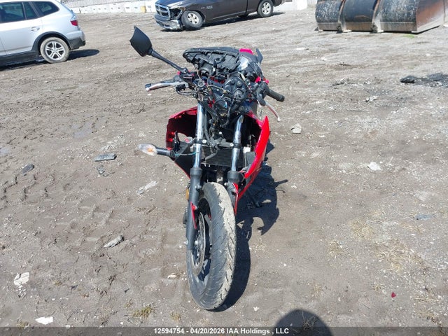 Продажа на аукционе авто 2015 Honda Cbr300 R, vin: MLHNC5124F5100525, номер лота: 12594754