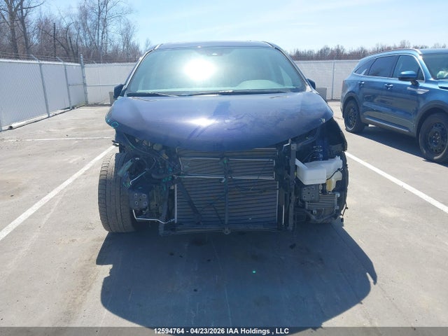 5TDGSKFC1PS102372 Toyota Sienna Xse 7-passenger