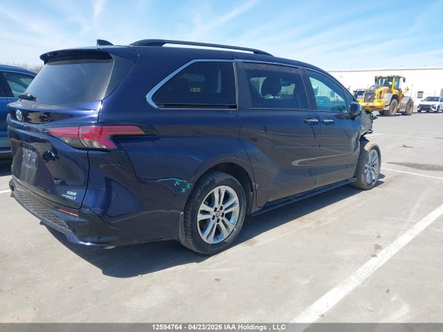 5TDGSKFC1PS102372 Toyota Sienna Xse 7-passenger