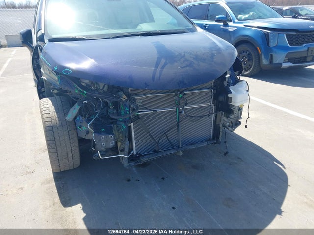 5TDGSKFC1PS102372 Toyota Sienna Xse 7-passenger