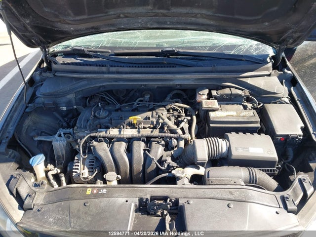 5NPD74LF4JH233064 Hyundai Elantra Le