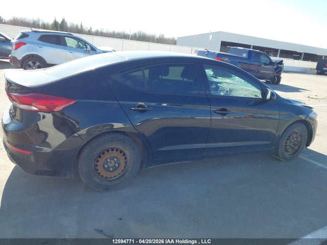 5NPD74LF4JH233064 Hyundai Elantra Le