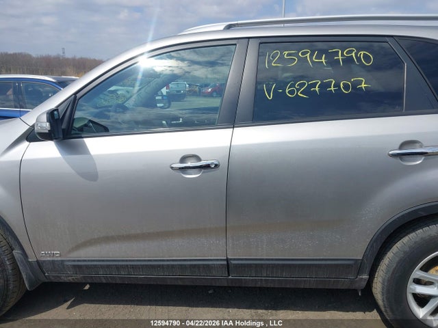 12594790 :رقم المزاد ، 5XYKTCA69FG627707 vin ، 2015 Kia Sorento مزاد بيع
