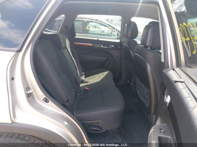 12594790 :رقم المزاد ، 5XYKTCA69FG627707 vin ، 2015 Kia Sorento مزاد بيع