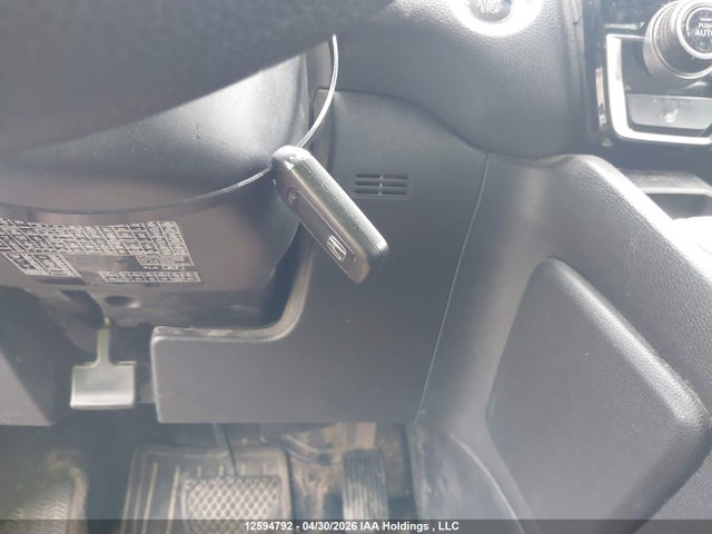 Honda CR-V 2022 2HKRW1H29NH001255 Image 11