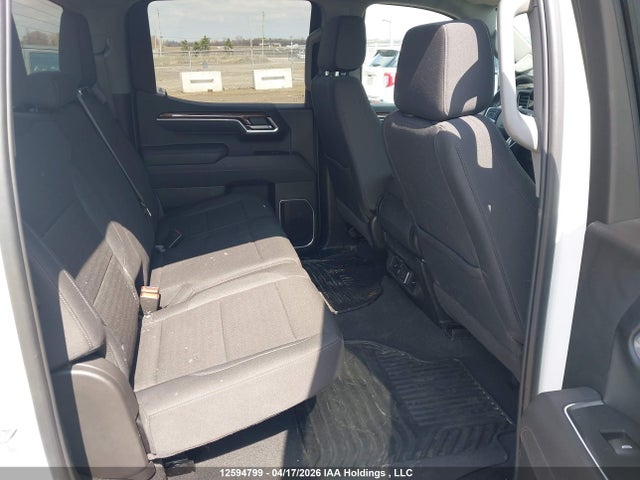 2025 Chevrolet Silverado K1500 Lt მანქანა იყიდება აუქციონზე, vin: 2GCUKDED6S1210236, აუქციონის ნომერი: 12594799