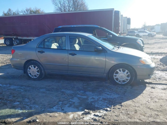 2004 Toyota Corolla მანქანა იყიდება აუქციონზე, vin: 2T1BR32E24C813084, აუქციონის ნომერი: 12594812