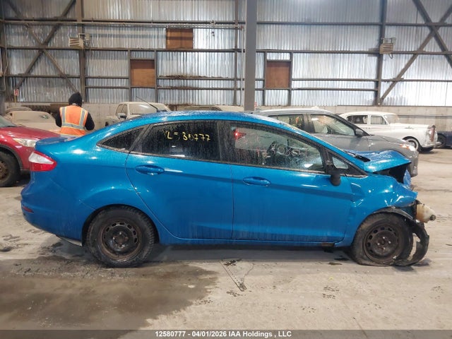 2015 Ford Fiesta Se მანქანა იყიდება აუქციონზე, vin: 3FADP4BJ4FM184977, აუქციონის ნომერი: 12580777