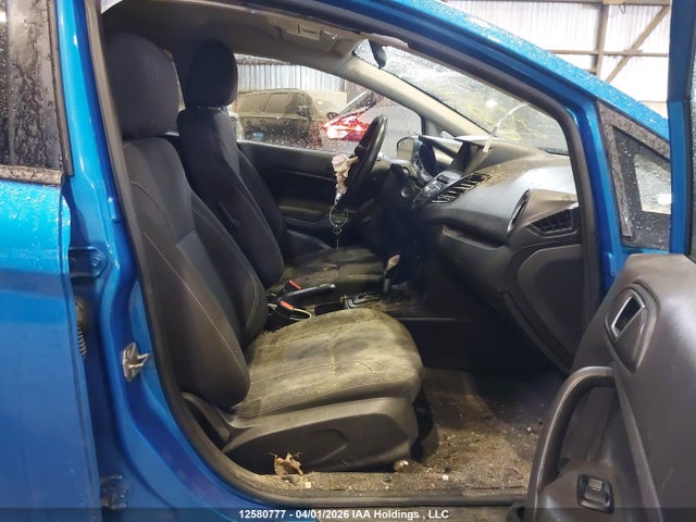 2015 Ford Fiesta Se მანქანა იყიდება აუქციონზე, vin: 3FADP4BJ4FM184977, აუქციონის ნომერი: 12580777
