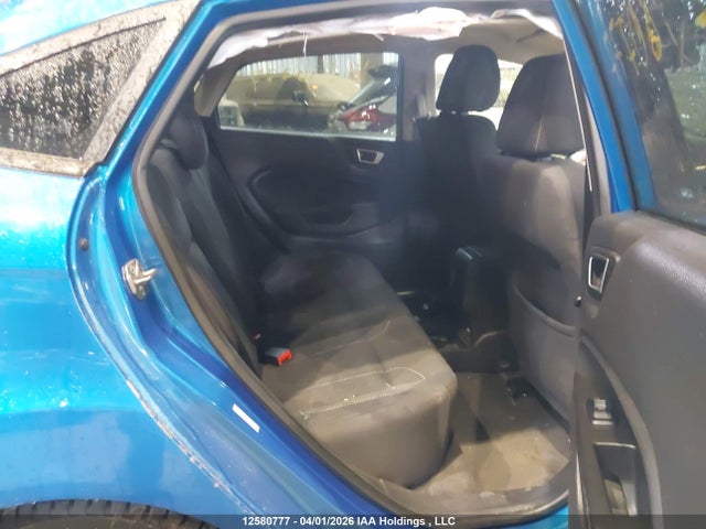 2015 Ford Fiesta Se მანქანა იყიდება აუქციონზე, vin: 3FADP4BJ4FM184977, აუქციონის ნომერი: 12580777