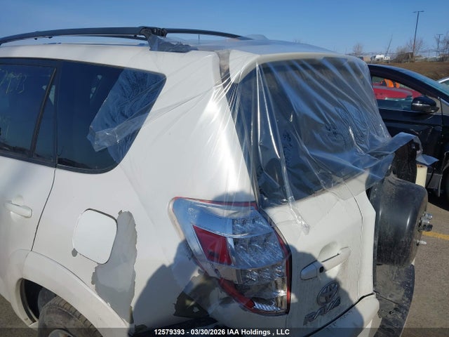 2011 Toyota Rav4 Limited მანქანა იყიდება აუქციონზე, vin: 2T3DF4DV8BW146139, აუქციონის ნომერი: 12579393
