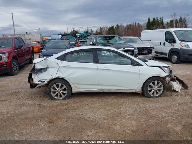 2013 Hyundai Accent Gls/se მანქანა იყიდება აუქციონზე, vin: KMHCU4AE2DU435003, აუქციონის ნომერი: 12594826
