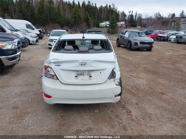 2013 Hyundai Accent Gls/se მანქანა იყიდება აუქციონზე, vin: KMHCU4AE2DU435003, აუქციონის ნომერი: 12594826