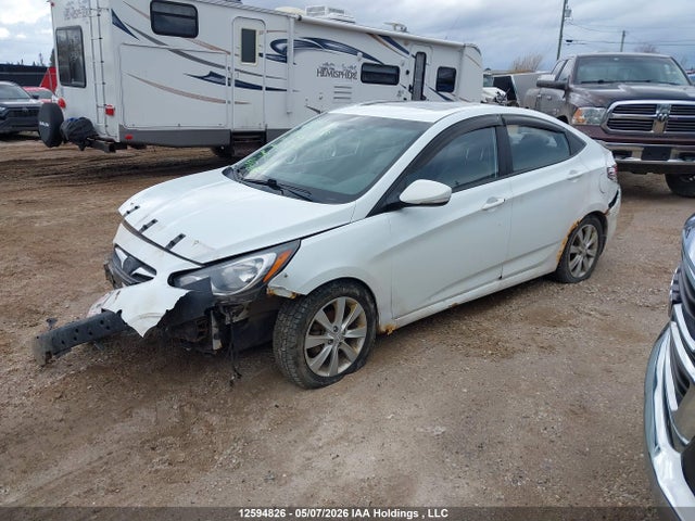 2013 Hyundai Accent Gls/se მანქანა იყიდება აუქციონზე, vin: KMHCU4AE2DU435003, აუქციონის ნომერი: 12594826