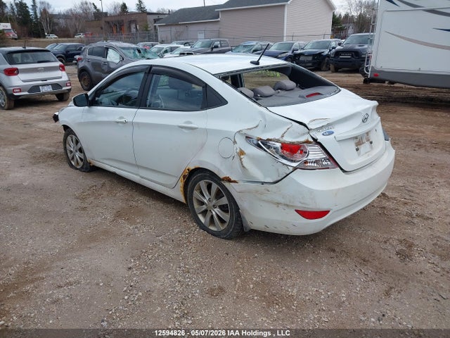 2013 Hyundai Accent Gls/se მანქანა იყიდება აუქციონზე, vin: KMHCU4AE2DU435003, აუქციონის ნომერი: 12594826