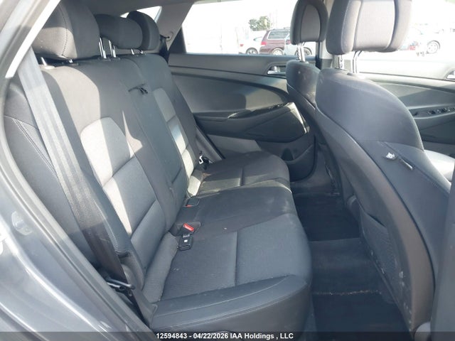 KM8J3CA48HU490153 Hyundai Tucson Limited/sport And Eco/se