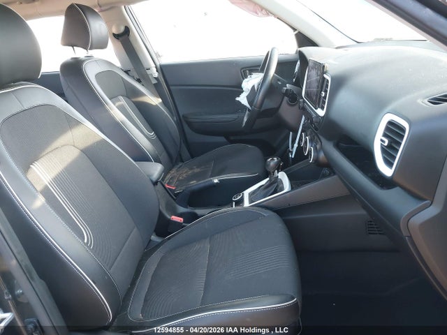 Продажа на аукционе авто 2022 Hyundai Venue Sel/limited, vin: KMHRC8A38NU147622, номер лота: 12594855