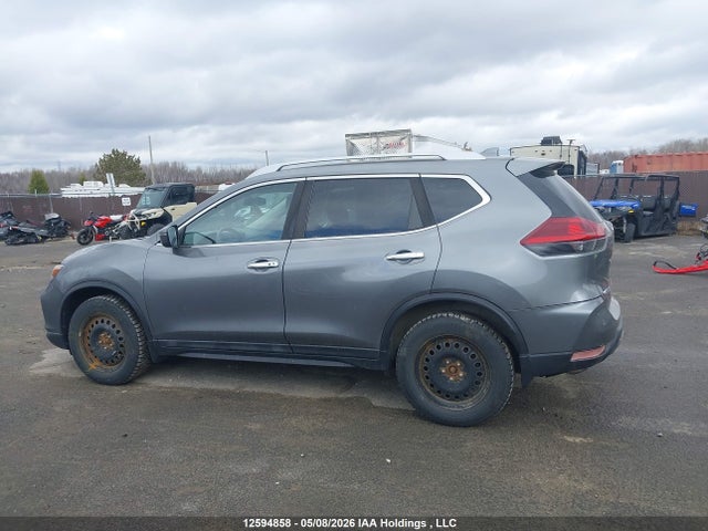 5N1AT2MV5JC799962 Nissan Rogue Sv/sl