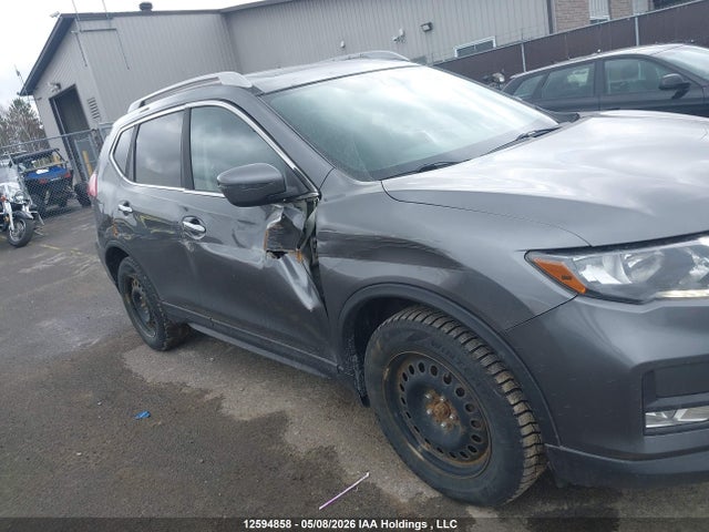 5N1AT2MV5JC799962 Nissan Rogue Sv/sl